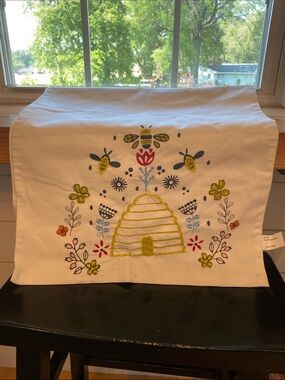 Embroidered Beehive Cream Table Runner - Yellow & Multicolor